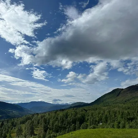 Log In Hodlekve With Mountain View *