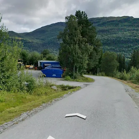 Log In Hodlekve With Mountain View